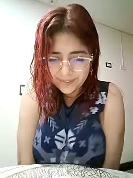 Rousse Collinss online show from 02/07/25, 03:45