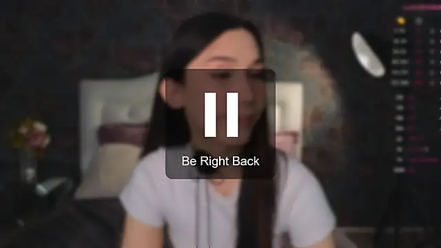 Kaia Sunshine Mia online show from 02/17/25, 06:04