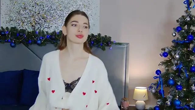 NicoleRosss online show from 12/19/25, 10:55