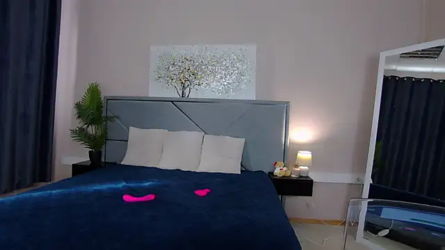 NicoleRosss online show from 03/01/26, 09:22