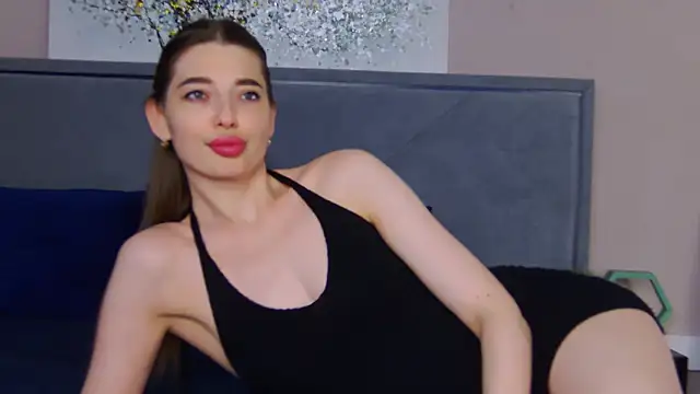 NicoleRosss online show from 04/10/26, 12:54