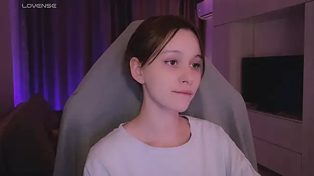 Snapshot of yourconcept chatting on 09/20/25, 09:49 yourconcept online show from 09/20/25, 09:49