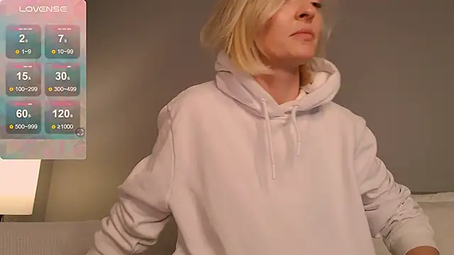 Snapshot of sexuallycorrecte chatting on 10/24/25, 08:16 sexuallycorrecte online show from 10/24/25, 08:16