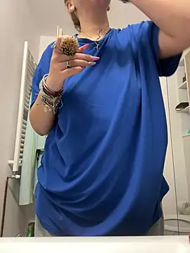 AllysonK online show from 02/18/26, 01:29