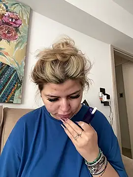 AllysonK online show from 04/16/26, 10:16