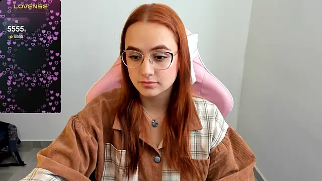 maryluna95 online show from 12/17/24, 06:09