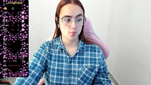 maryluna95 online show from 02/11/25, 10:50