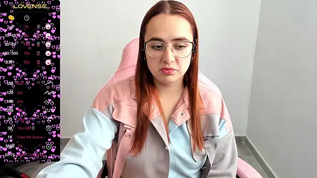 maryluna95 online show from 02/17/25, 07:42