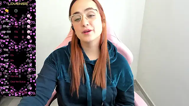 maryluna95 online show from 02/25/25, 09:57