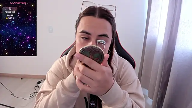 maryluna95 online show from 12/15/25, 08:02