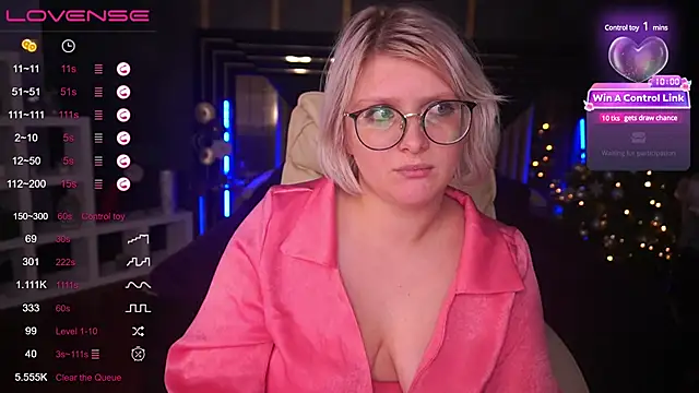 CoolTatis online show from 01/03/25, 02:43