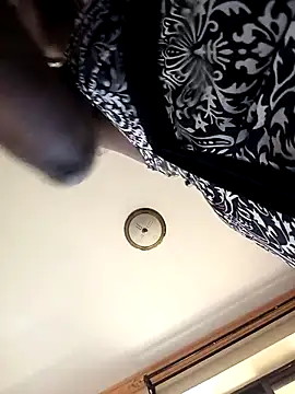 zainabsmile online show from 09/22/25, 09:11