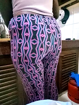 zainabsmile online show from 10/11/25, 03:21