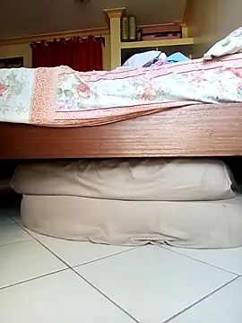 zainabsmile online show from 10/17/25, 11:02