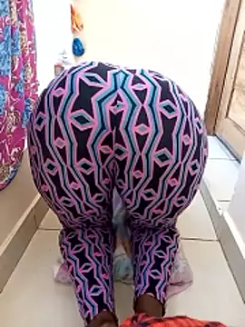 zainabsmile online show from 04/08/26, 10:26