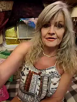 annika lately online show from 09/23/25, 02:25