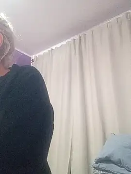 BritneyHudson online show from 09/22/25, 12:56