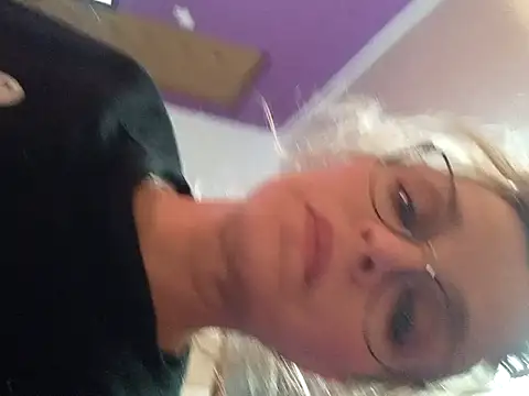 BritneyHudson online show from 01/08/26, 03:25