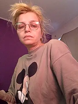 BritneyHudson online show from 01/16/26, 06:28