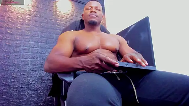 tommike online show from 06/25/26, 11:31
