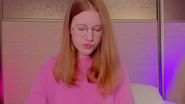 Snapshot of Tori_the_witch chatting on 01/26/25, 08:14 Tori the witch online show from 01/26/25, 08:14