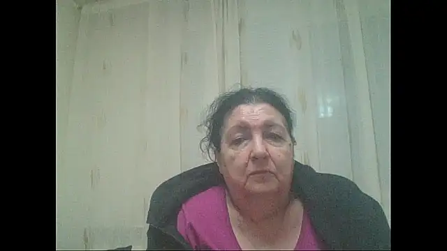 Snapshot of maturekorine chatting on 05/04/26, 09:44 maturekorine online show from 05/04/26, 09:44