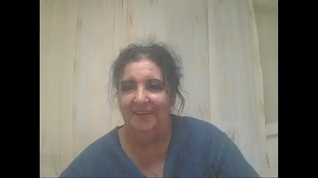 Snapshot of maturekorine chatting on 06/02/26, 05:37 maturekorine online show from 06/02/26, 05:37