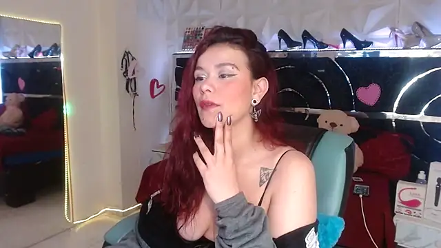 red moon 2 online show from 02/25/26, 01:26