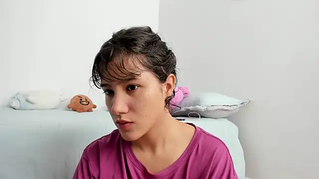 Snapshot of Eli_dl chatting on 12/22/24, 04:06 Eli dl online show from 12/22/24, 04:06