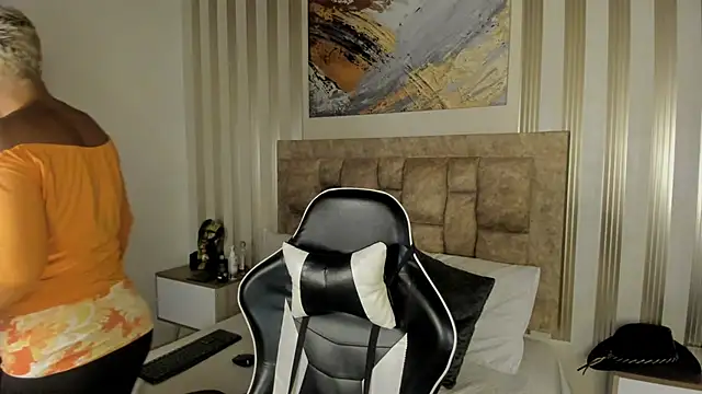 summer night  online show from 12/03/25, 12:03