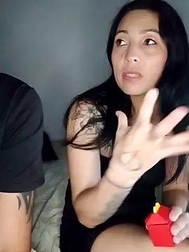 KarameloVzla online show from 12/02/25, 02:50