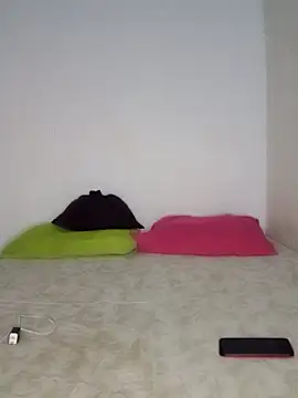 KarameloVzla online show from 12/05/25, 01:58