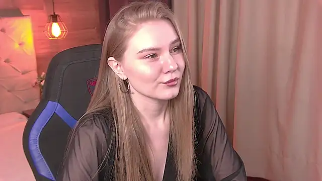 ValerieViolette online show from 02/13/25, 08:59