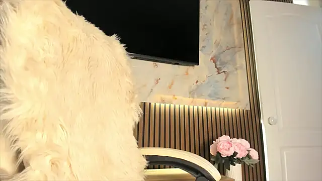 sally 009 online show from 09/27/25, 12:43