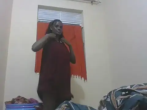 Snapshot of hairy_pussy4 chatting on 02/12/26, 05:19 hairy pussy4 online show from 02/12/26, 05:19