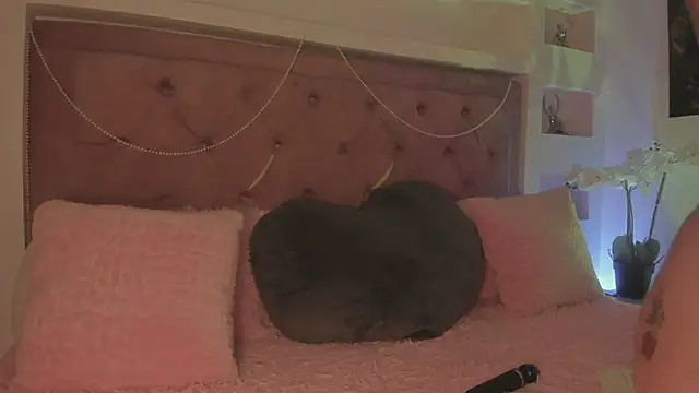 miss melissaa online show from 02/06/25, 12:59