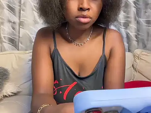 Chocolate queen2 online show from 02/24/26, 06:00