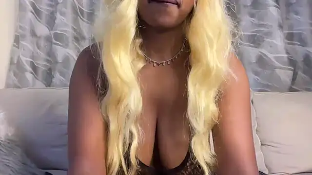 Chocolate queen2 online show from 05/03/26, 04:29