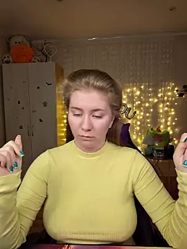 D0nna  online show from 03/21/26, 10:24