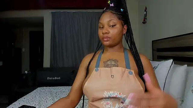 Renee-18 online show from 01/19/25, 11:43