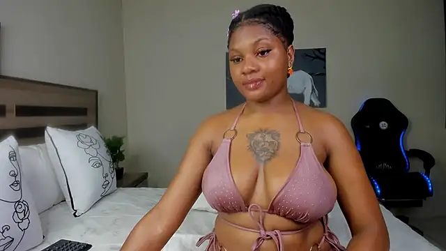 Renee-18 online show from 01/29/25, 12:43