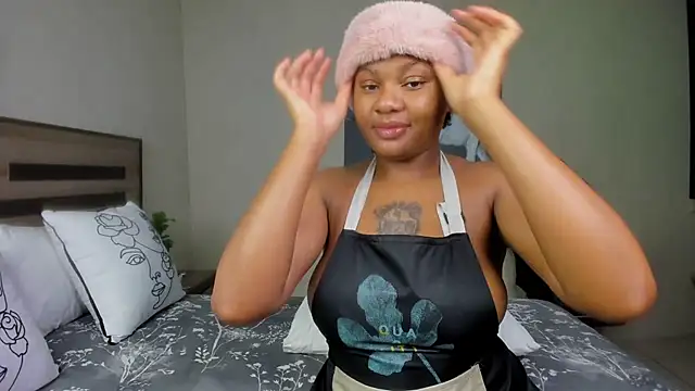 Renee-18 online show from 02/19/25, 10:12