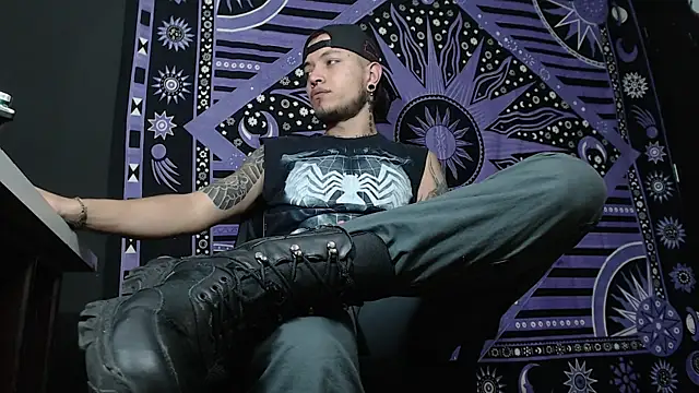 Dicaprioo  online show from 01/21/25, 12:04