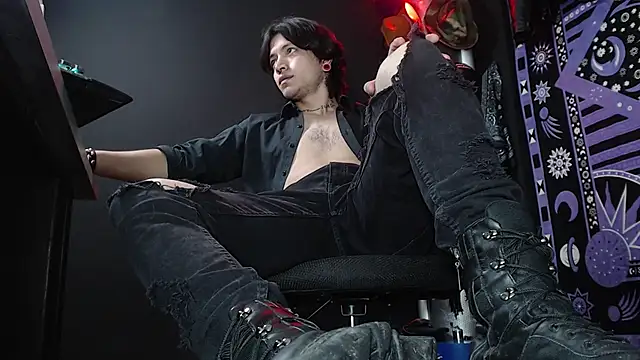 Dicaprioo  online show from 03/17/25, 10:06