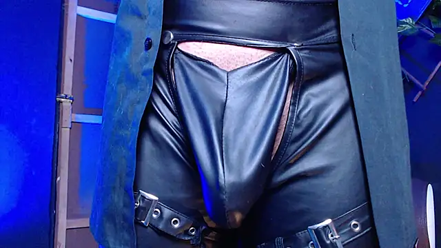 Dicaprioo  online show from 11/22/25, 06:56