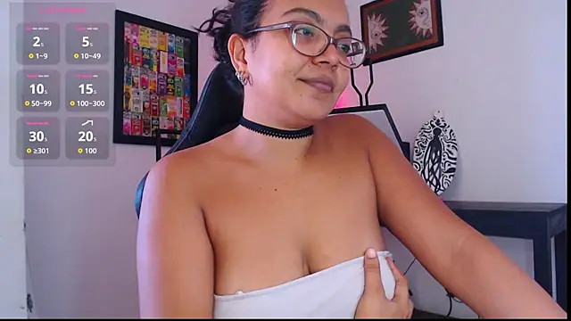 Snapshot of Rachell__420 chatting on 04/20/26, 02:42 Rachell 420 online show from 04/20/26, 02:42