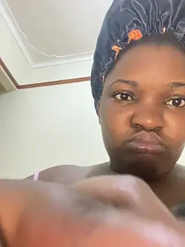 sweet18creamybigpussy online show from 05/18/26, 10:37