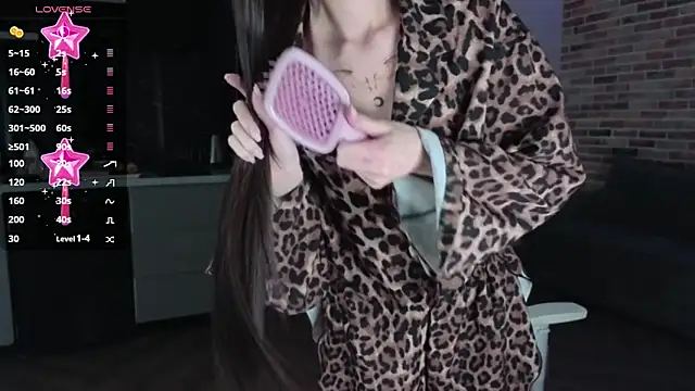 sweetiebones online show from 12/17/24, 11:06