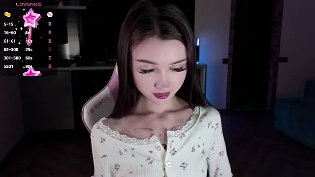 Snapshot of sweetiebones chatting on 03/11/25, 03:45 sweetiebones online show from 03/11/25, 03:45