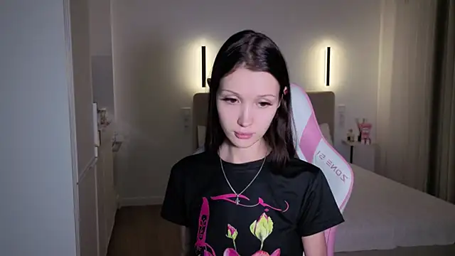 sweetiebones online show from 07/21/26, 03:47